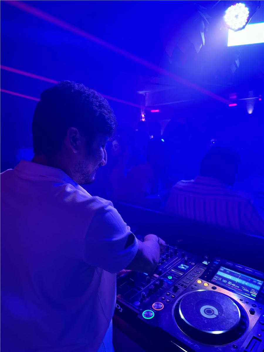 DJ AJ Club Night